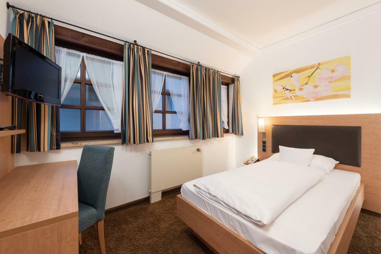 Hotel Riesengebirge Neuhof an der Zenn Eksteriør bilde